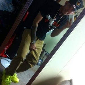 Meet your Posher, Kenneth